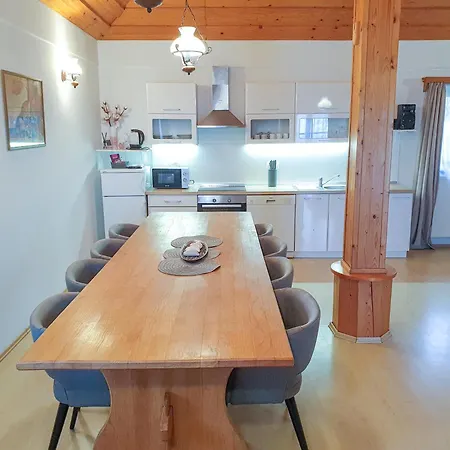 Vakantiehuis Feher *