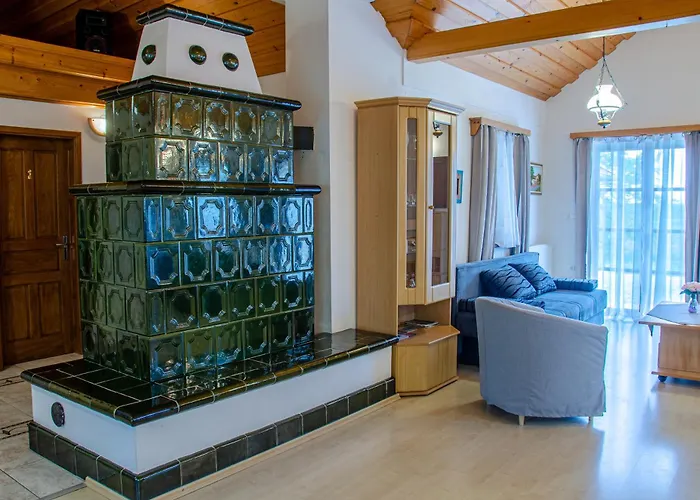 Feher Casa de Férias Lendava